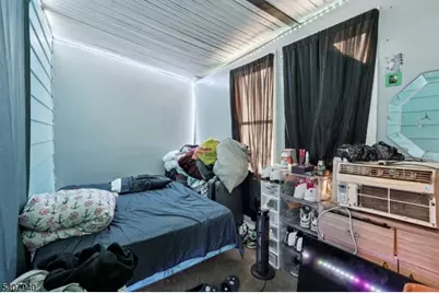 597 E 23rd St, Paterson, NJ 07514 - Photo 17