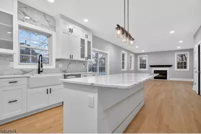 105 Woodfern Rd, Branchburg Township, NJ 08853 - Photo 7