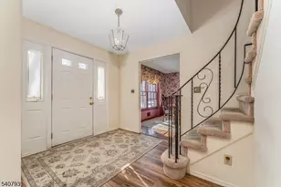 3 Meadow Lark Ct, Raritan Township, NJ 08822 - Photo 3