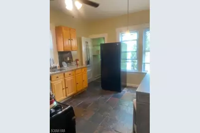 150 N 18th St #2, East Orange, NJ 07017 - Photo 5