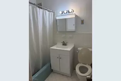 704-712 N Broad St. 8 #D, Elizabeth, NJ 07208 - Photo 13