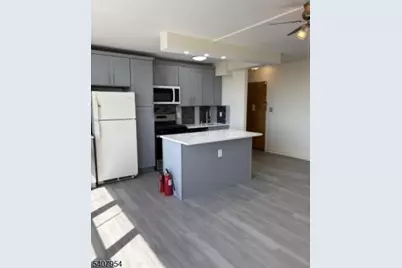 704-712 N Broad St. 8 #D, Elizabeth, NJ 07208 - Photo 3
