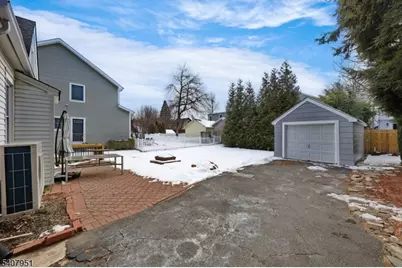 15 Godfrey Ave, Roseland, NJ 07068 - Photo 35
