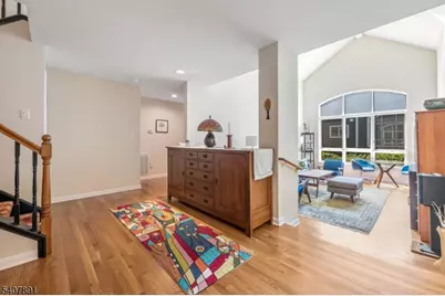 69 Sherwood Dr, Morris Township, NJ 07960 - Photo 7