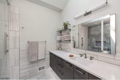 69 Sherwood Dr, Morris Township, NJ 07960 - Photo 15