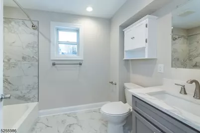 122 Main St #4, Newton, NJ 07860 - Photo 5