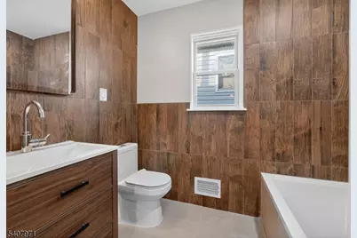 414 15th Ave, Newark, NJ 07103 - Photo 13