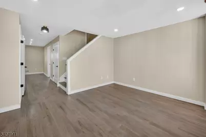 414 15th Ave, Newark, NJ 07103 - Photo 3