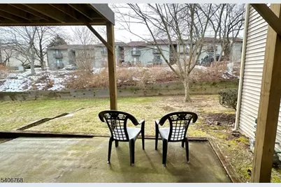 409 Spruce Hills Dr #409, Glen Gardner, NJ 08826 - Photo 5