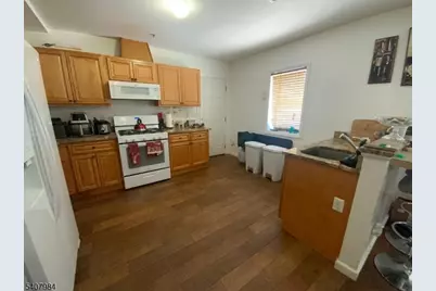 234 Jefferson St, Newark, NJ 07105 - Photo 13