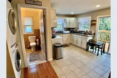 7 Jefferson Trl, Hopatcong, NJ 07843 - Photo 11