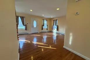 7 Jefferson Trail, Hopatcong, NJ 07843 - Photo 5