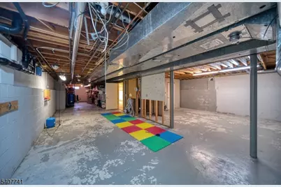 40 Rustic Trl, Raritan Township, NJ 08822 - Photo 37