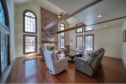 40 Rustic Trl, Raritan Township, NJ 08822 - Photo 15