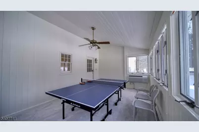 40 Rustic Trl, Raritan Township, NJ 08822 - Photo 21