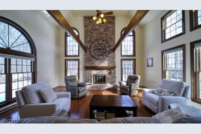 40 Rustic Trl, Raritan Township, NJ 08822 - Photo 17