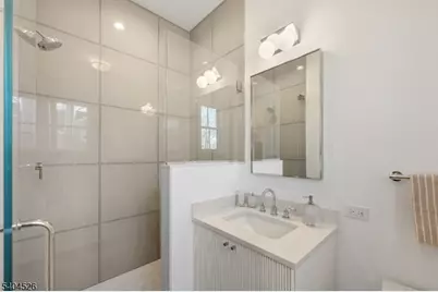 21 Harvey Dr, Millburn Twp., NJ 07078 - Photo 23