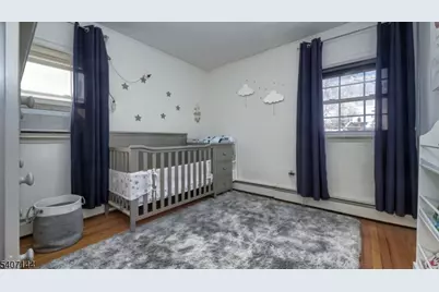 23 Sussex Rd, Clifton, NJ 07012 - Photo 15