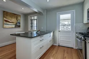 23 Sussex Rd, Clifton, NJ 07012 - Photo 9