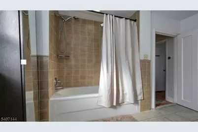 23 Sussex Rd, Clifton, NJ 07012 - Photo 19