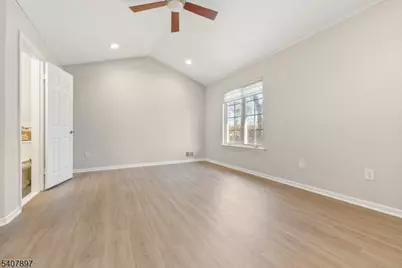 57 Daria Lane, Berkeley Heights Township, NJ 07922 - Photo 17