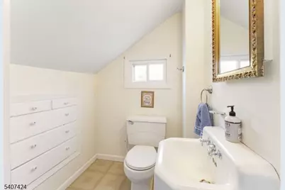 545 Homer Ter, Union Township, NJ 07083 - Photo 17