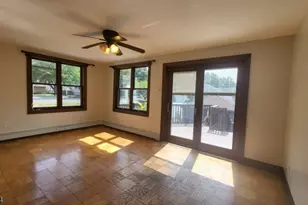 47 Hackensack Ave, Ridgefield, NJ 07660 - Photo 15