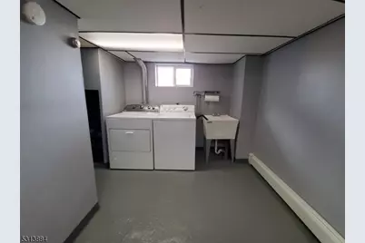 47 Hackensack Ave, Ridgefield, NJ 07660 - Photo 27