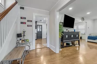 8 John St, Montville Township, NJ 07058 - Photo 3