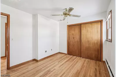 286 Carentan Rd, Hopatcong, NJ 07843 - Photo 17