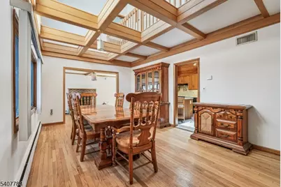 286 Carentan Rd, Hopatcong, NJ 07843 - Photo 9