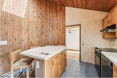 286 Carentan Rd, Hopatcong, NJ 07843 - Photo 7