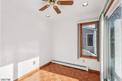 286 Carentan Rd, Hopatcong, NJ 07843 - Photo 35