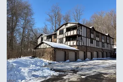 16B Heritage Dr #B, Chatham Township, NJ 07928 - Photo 1