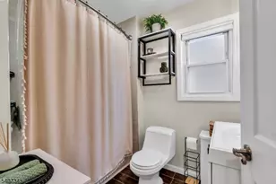 201 E Lincoln Ave, Roselle Park, NJ 07204 - Photo 15