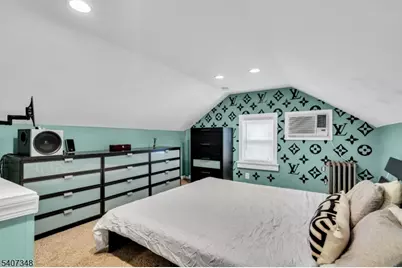 201 E Lincoln Ave, Roselle Park, NJ 07204 - Photo 17