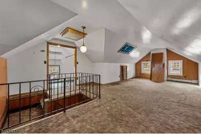 305 Hillside Rd, Elizabeth, NJ 07208 - Photo 17