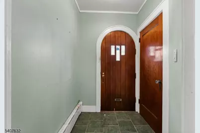 305 Hillside Rd, Elizabeth, NJ 07208 - Photo 9