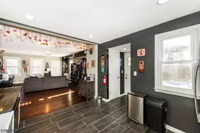 405 Washington St, Boonton Town, NJ 07005 - Photo 17