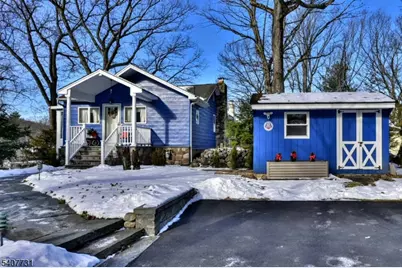 7 Birch Rd, Bloomingdale, NJ 07403 - Photo 5