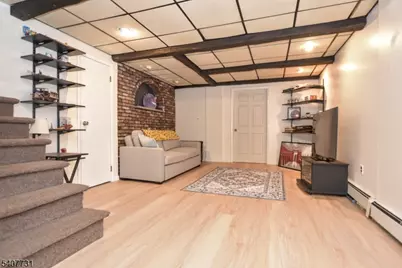 7 Birch Rd, Bloomingdale, NJ 07403 - Photo 33