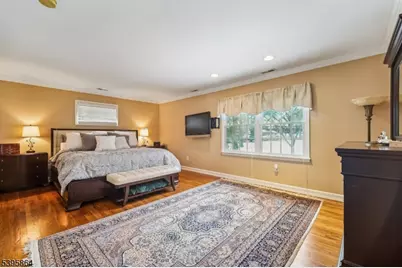 47 Canoe Brook Pkwy, Summit, NJ 07901 - Photo 25