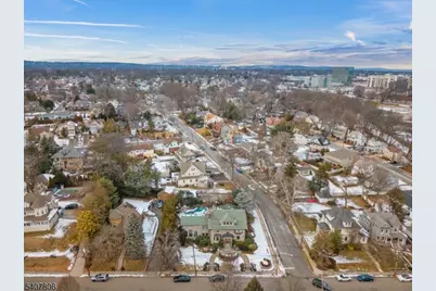 225 Hillside Ave, Nutley, NJ 07110 - Photo 49