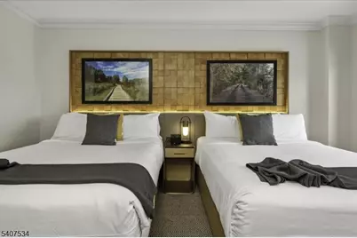 3 Wild Turkey Way 411-413 #411-, Hardyston Township, NJ 07419 - Photo 21