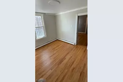 243 Lake St, Newark, NJ 07104 - Photo 9