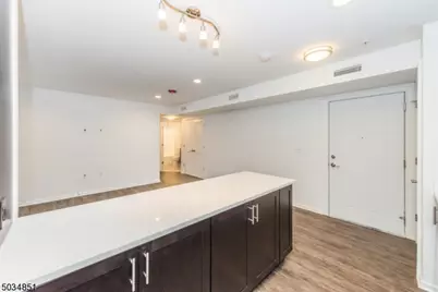 1 Leona Dr Unit #6, Morristown, NJ 07960 - Photo 7