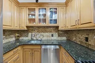 192 Burnett Ave, Maplewood, NJ 07040 - Photo 9