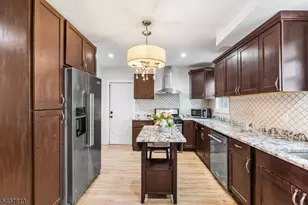 218 Muhlenberg Pl, Plainfield, NJ 07060 - Photo 17