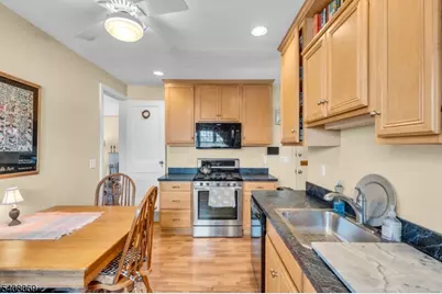 1136 Hillside Ave, Plainfield, NJ 07060 - Photo 9