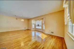 36 Brandywyne Dr, Florham Park, NJ 07932 - Photo 7